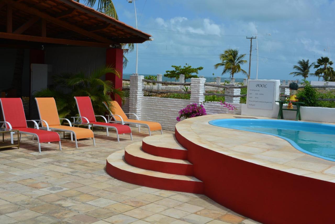Red House Pousada Flecheiras Exterior photo